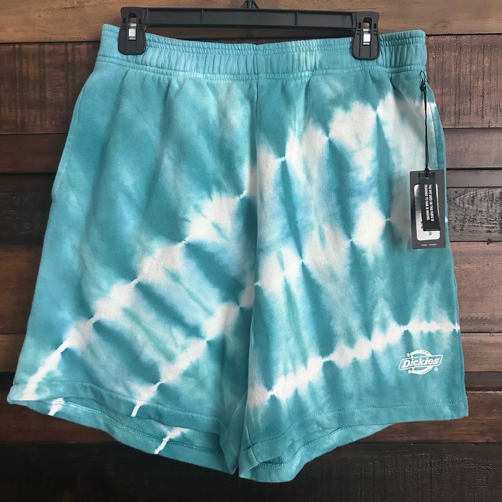 NWT Men’s Dickies Blue Tie-Dye Shorts